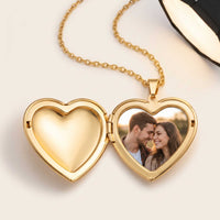 Thumbnail for Medaglione cuore floreale con foto