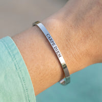 Thumbnail for Bracciale carpe diem — primo piano dei dettagli, argento | SKU: cp-wg