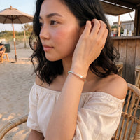 Thumbnail for Bracciale macramè — foto indossata nei gesti di tutti i giorni, oro rosa | SKU: lamenthe-rg