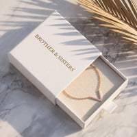 Thumbnail for Bracciale v — nella scatola regalo, oro rosa | SKU: 9443177-rose-gold