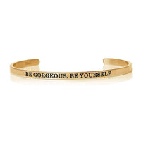 Thumbnail for Bracciale con frase — foto prodotto su sfondo bianco, oro