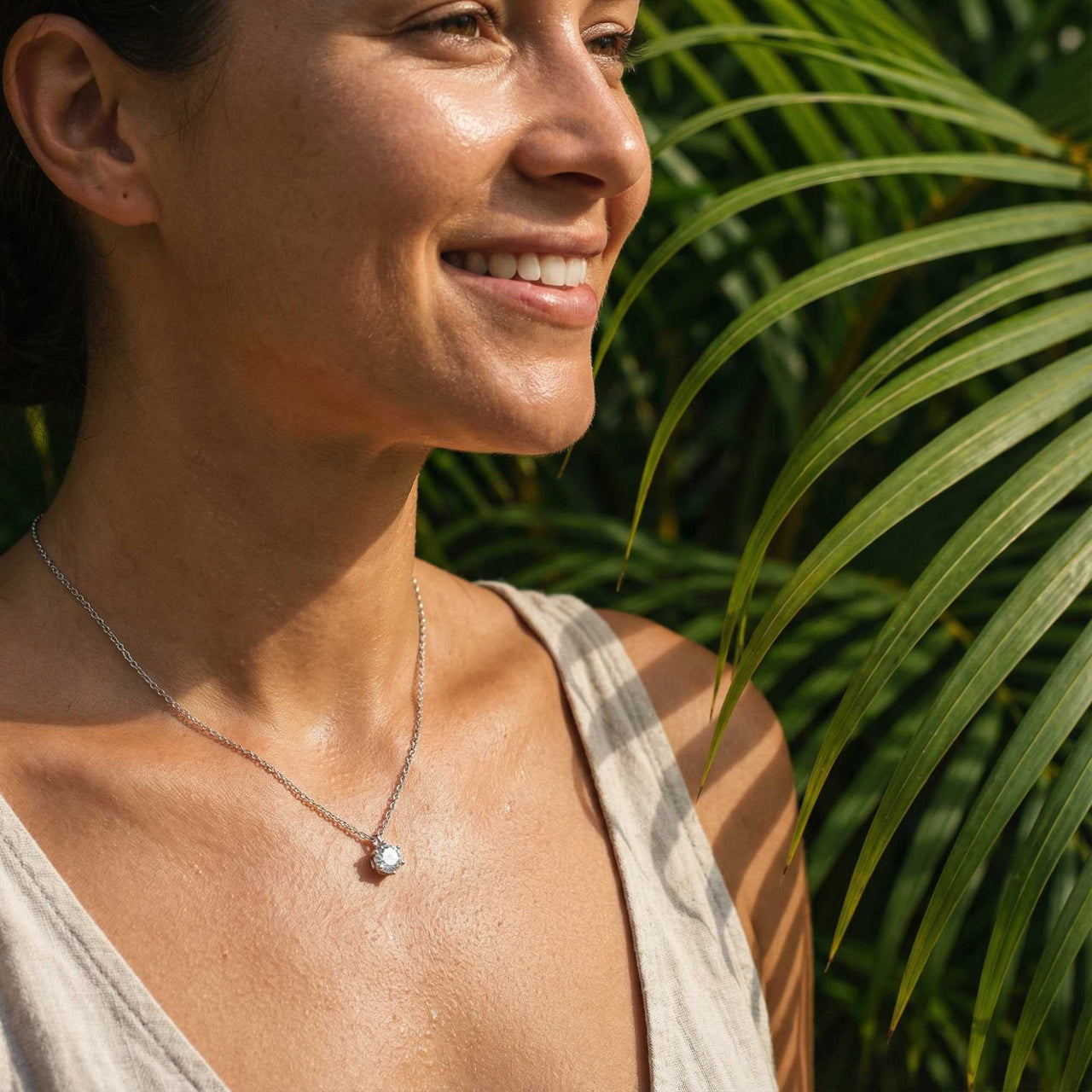 Collana solitario con moissanite