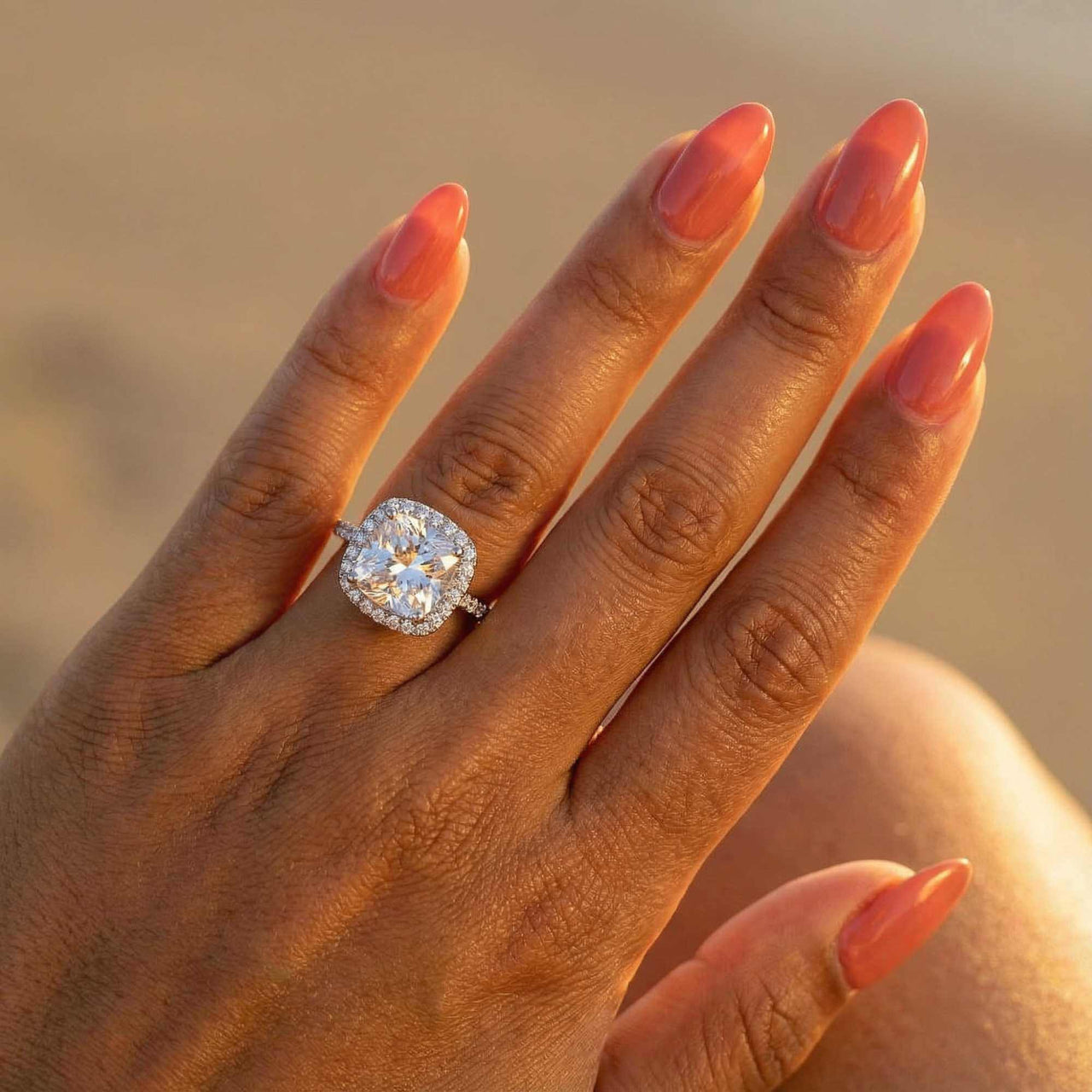 Anello solitario in argento