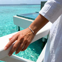 Thumbnail for Bracciale con barra di cristalli