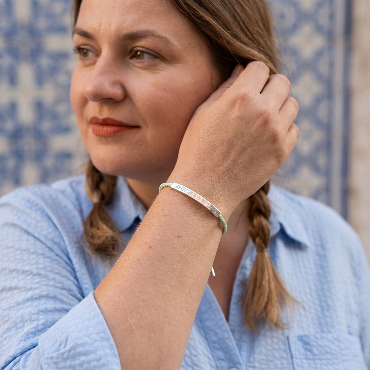 La Nature, silver bracelet — worn gesture | SKU: lanature-wg