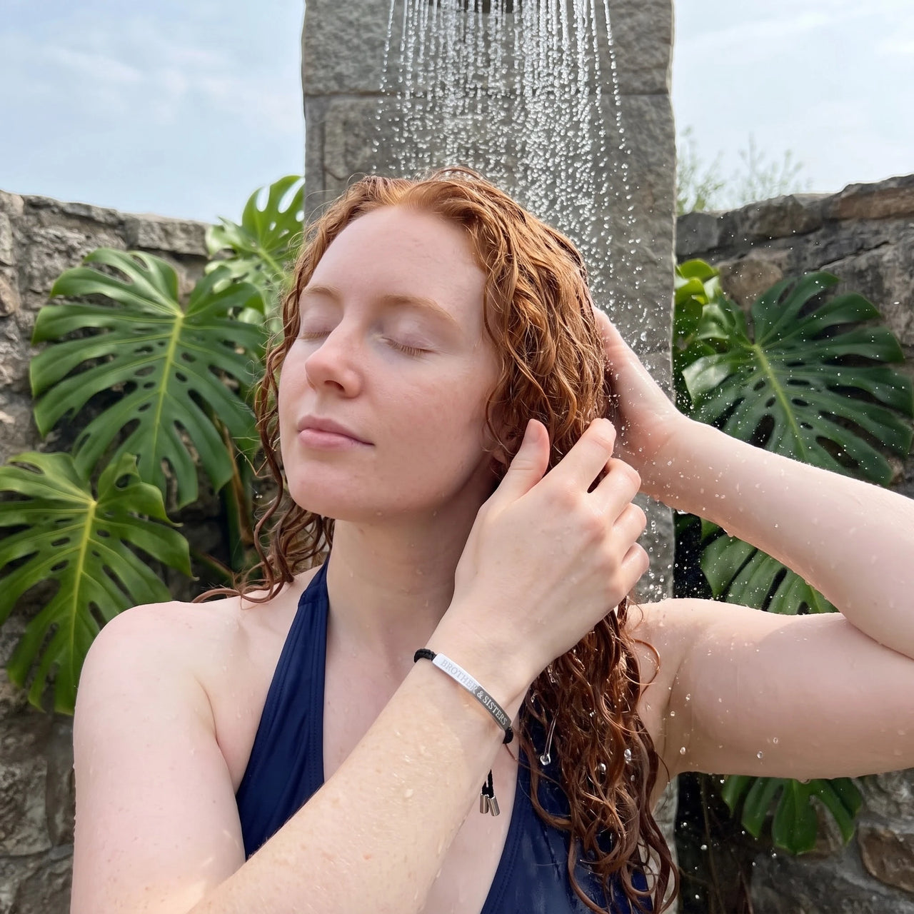 Le Caviar, silver bracelet — outdoor shower | SKU: lecaviar-wg