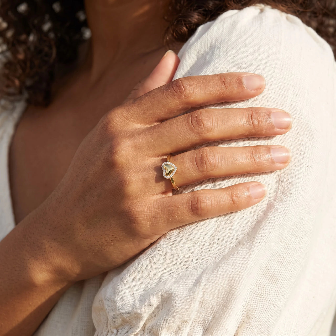 The Heart, gold ring — close up | SKU: lecoeur