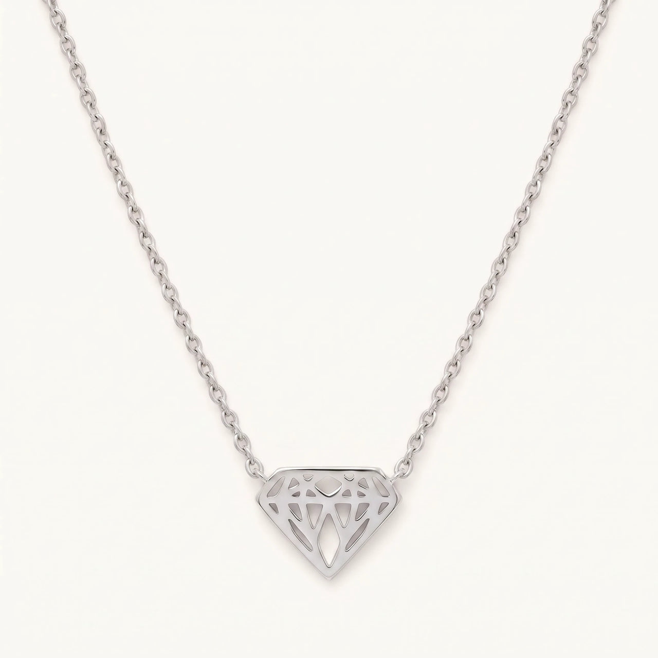 Collana geometrica — foto prodotto su sfondo bianco, argento | SKU: 12791388-white-gold