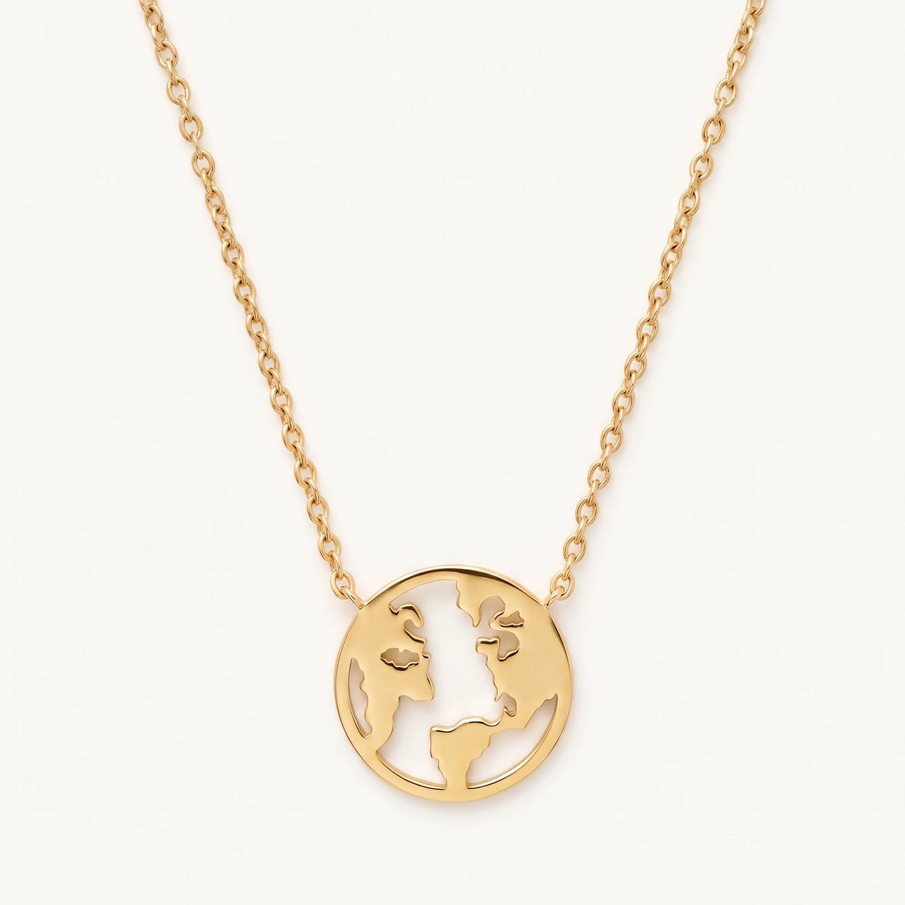 Collana mappamondo — foto prodotto su sfondo bianco, oro | SKU: 22173453-gold