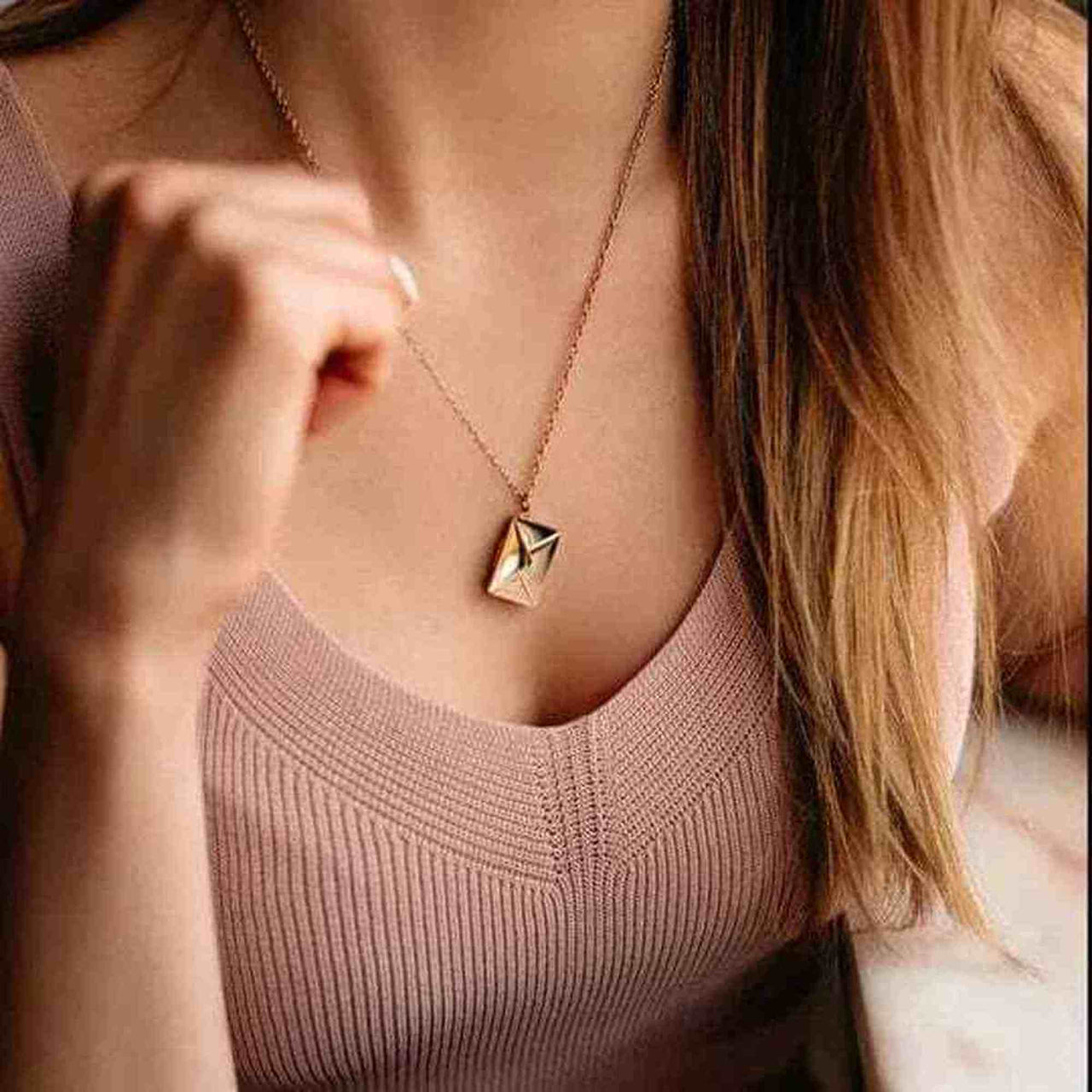 Personalized Envelope Necklace - Personalized Necklace - Brother & Sisters Brother & Sisters