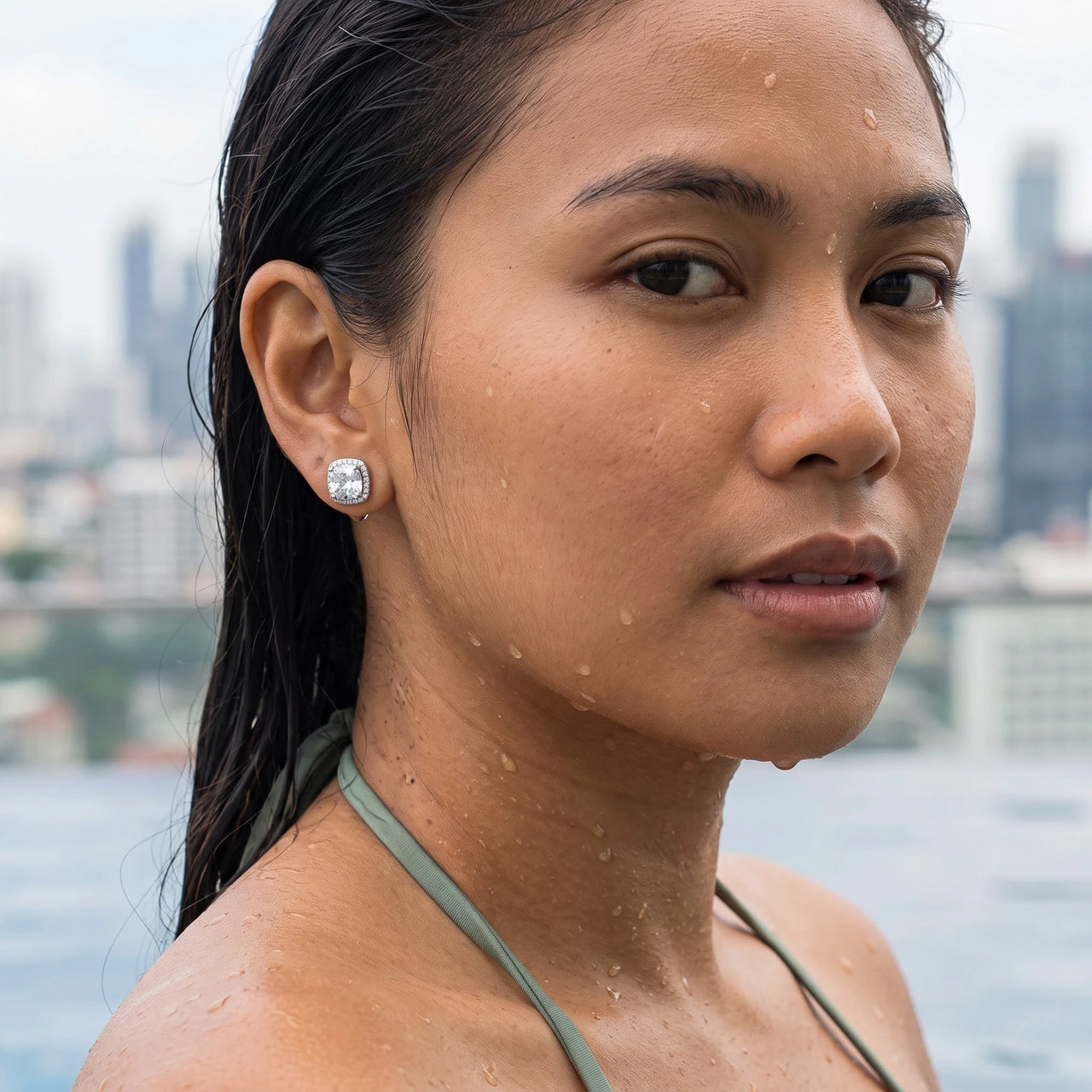 Silver stud earrings worn in the water, waterproof stainless steel | SKU: 505185-white