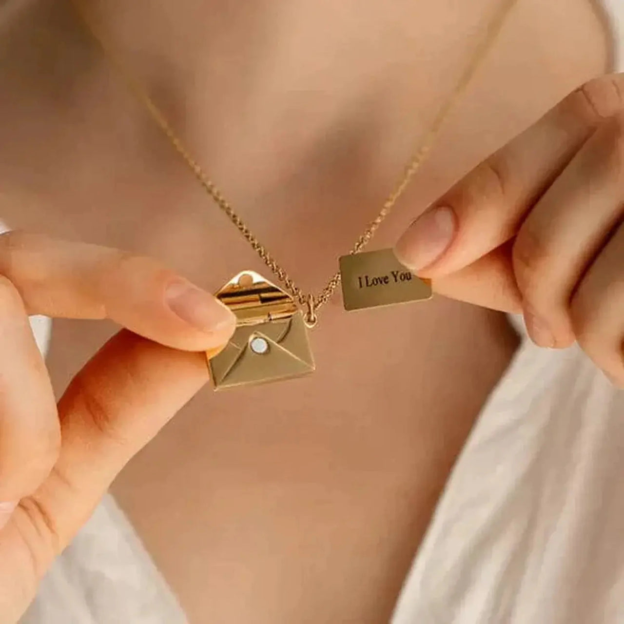 Personalized Envelope Necklace - Personalized Necklace - Brother & Sisters Brother & Sisters